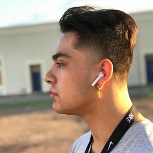 Meet your Posher, Jason